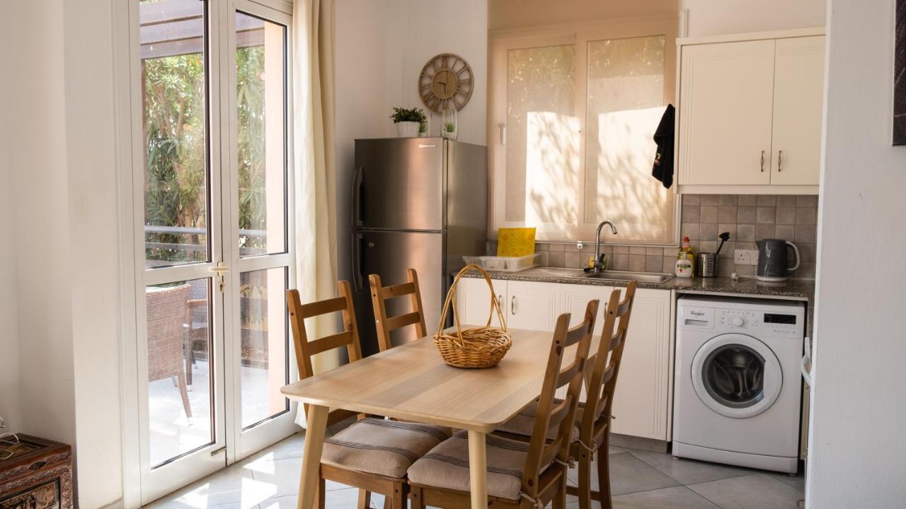 Villa Kiveli Ajía Nápa Kültér fotó