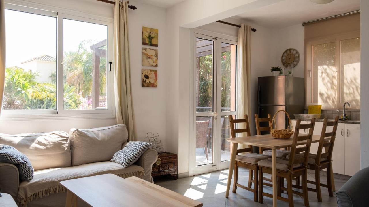 Villa Kiveli Ajía Nápa Kültér fotó