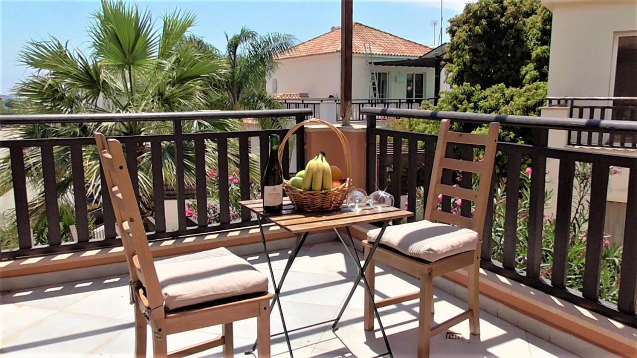 Villa Kiveli Ajía Nápa Kültér fotó